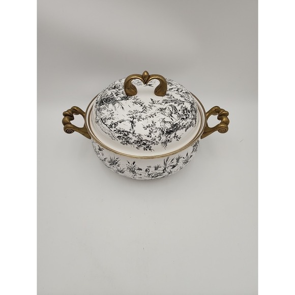 Tabletops Unlimited Pot with Lid Brass In English Toile Enameled Pattern 9"x 5" - Picture 4 of 16